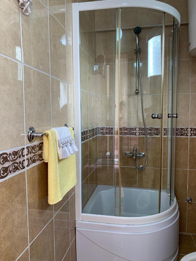 אולסינץ' Guest House Nuhii מראה חיצוני תמונה